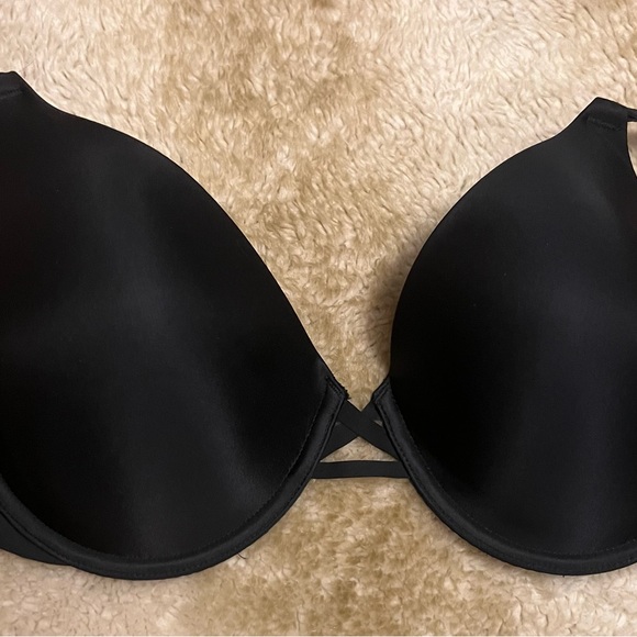 Victoria Secret Bra 34DD - Picture 2 of 9